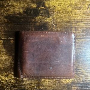 Classic leather wallet
